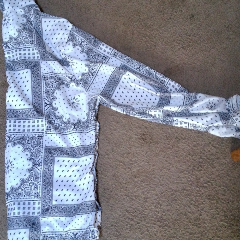 Silkyhood - Picture 3 of 3